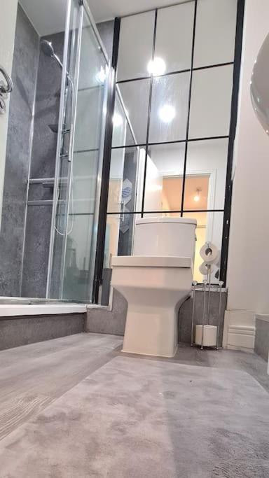 Apartmán Abba Views Londýn Exteriér fotografie